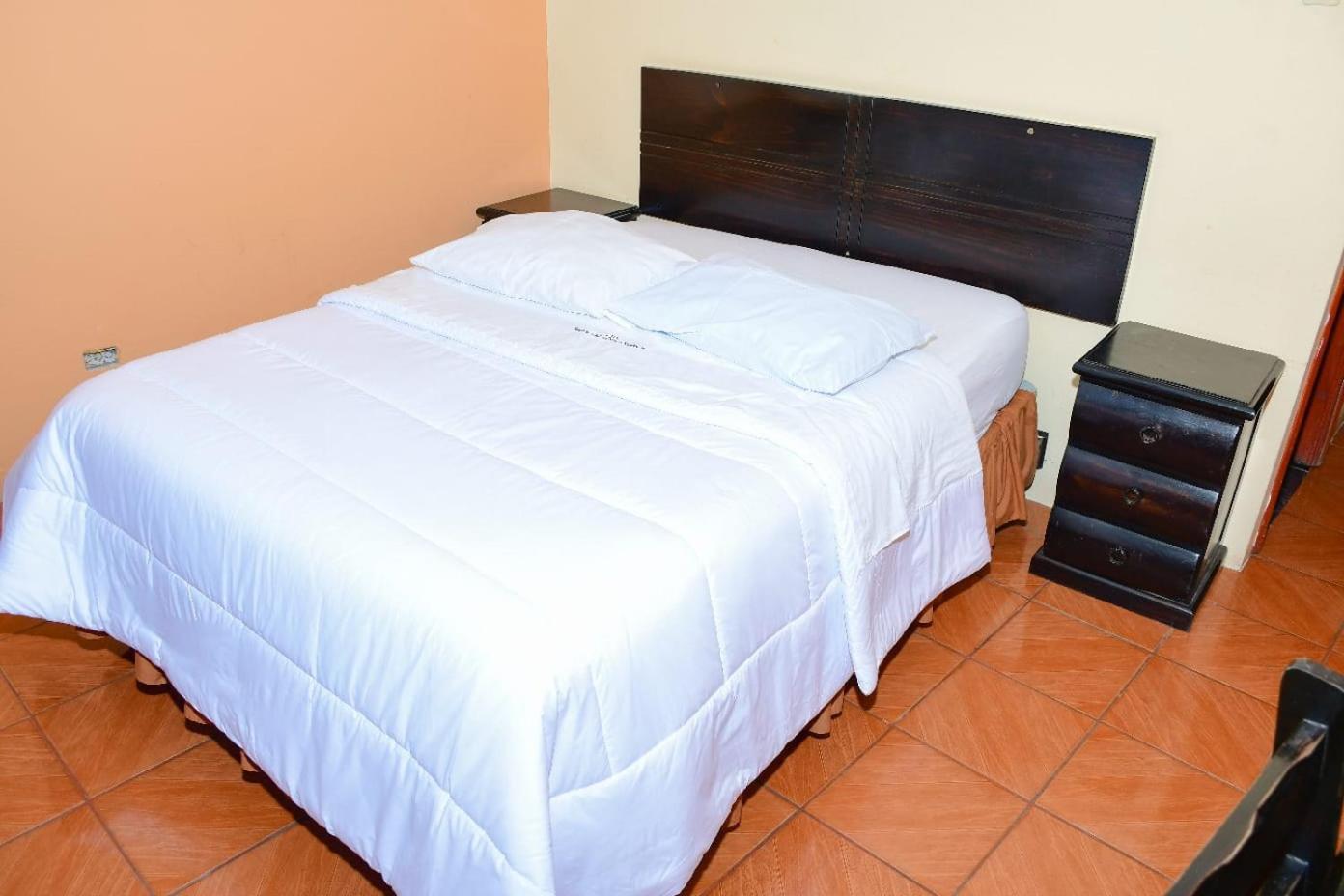 Hotel Santa Ana Ayacucho Extérieur photo